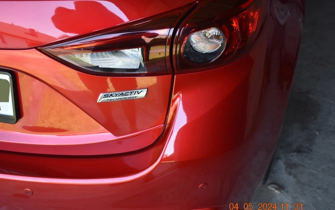 Mazda 3 cena 65000 przebieg: 80130, rok produkcji 2017 z Mieszkowice małe 466